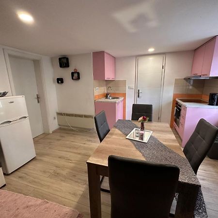 Apartman Rose Zagreb Buitenkant foto