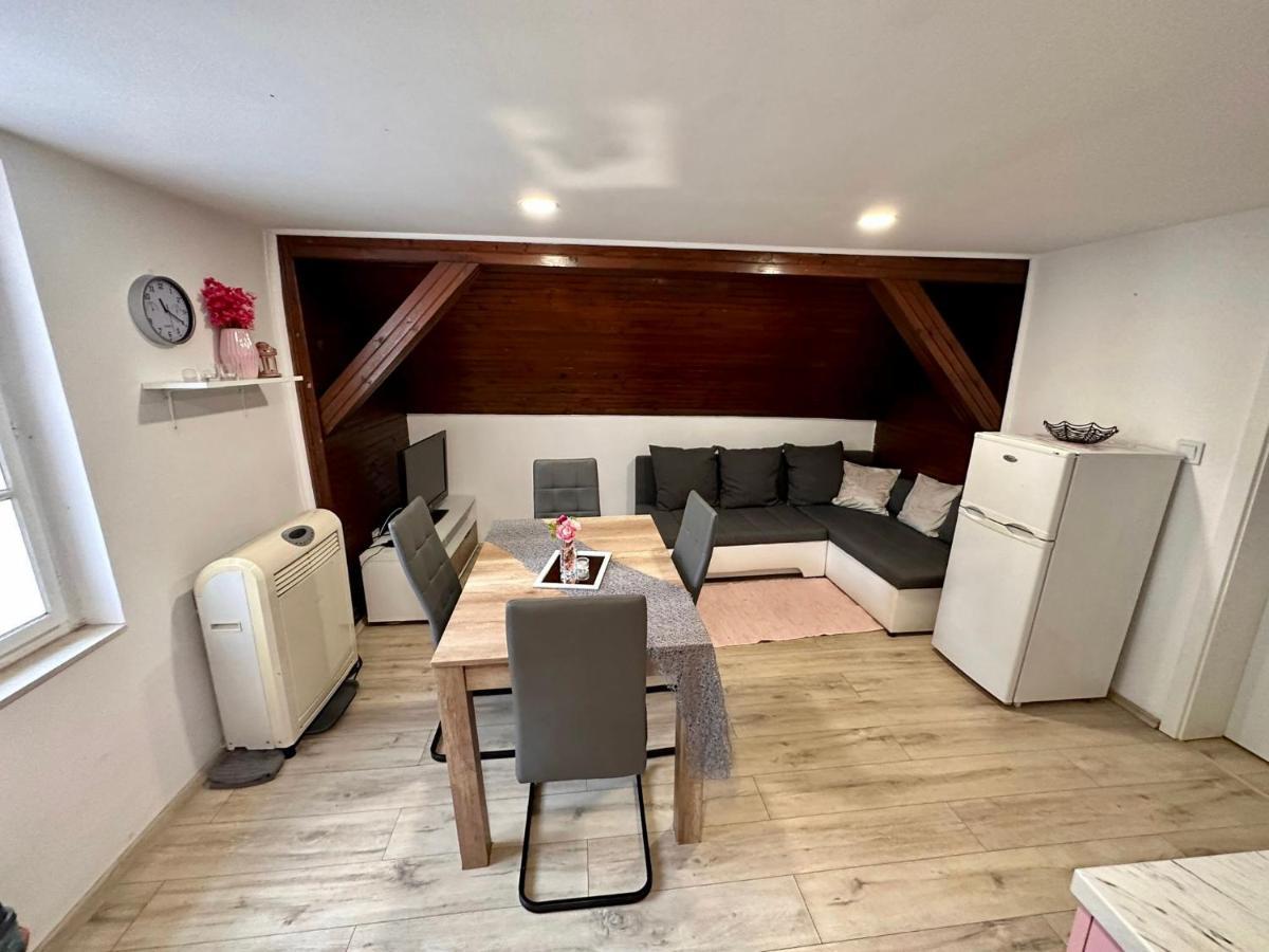 Apartman Rose Zagreb Buitenkant foto