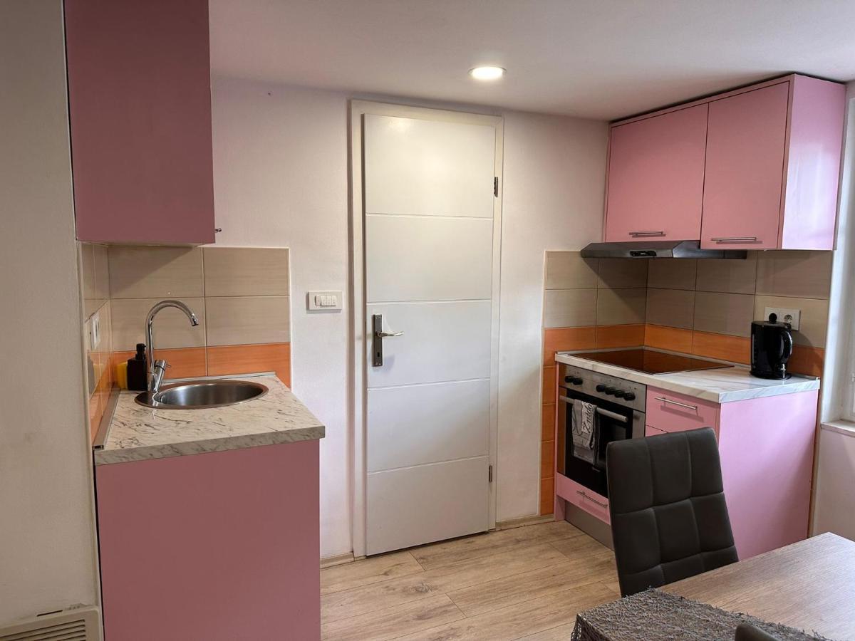 Apartman Rose Zagreb Buitenkant foto