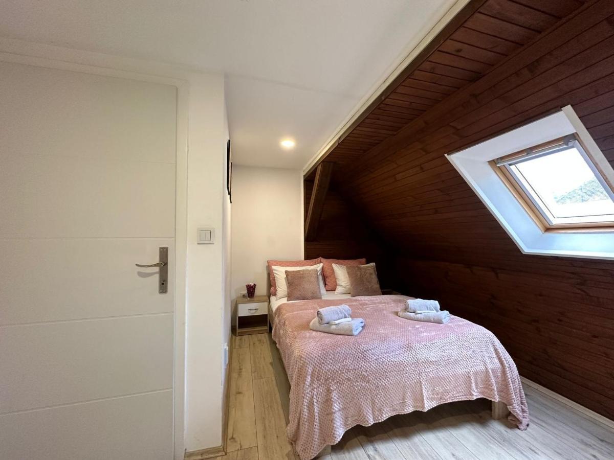 Apartman Rose Zagreb Buitenkant foto